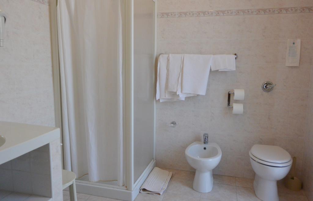 Hotel Rosengarten Pavia Eksteriør bilde