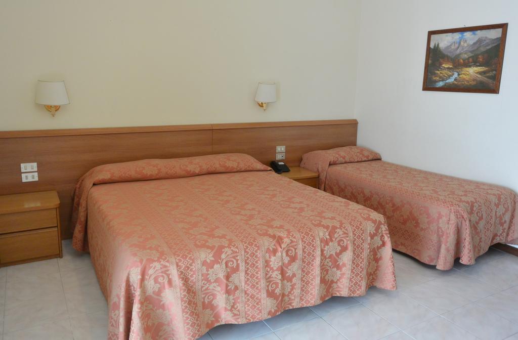 Hotel Rosengarten Pavia Eksteriør bilde