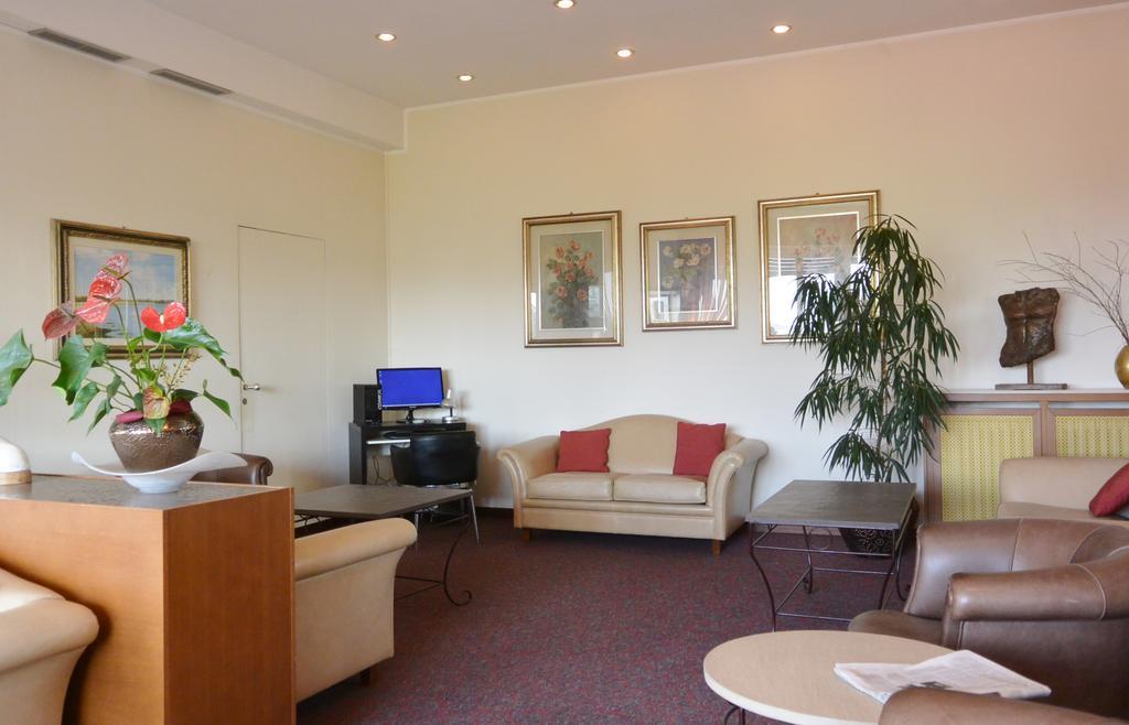 Hotel Rosengarten Pavia Eksteriør bilde